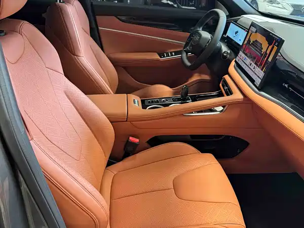 Geely Boyue 2026
