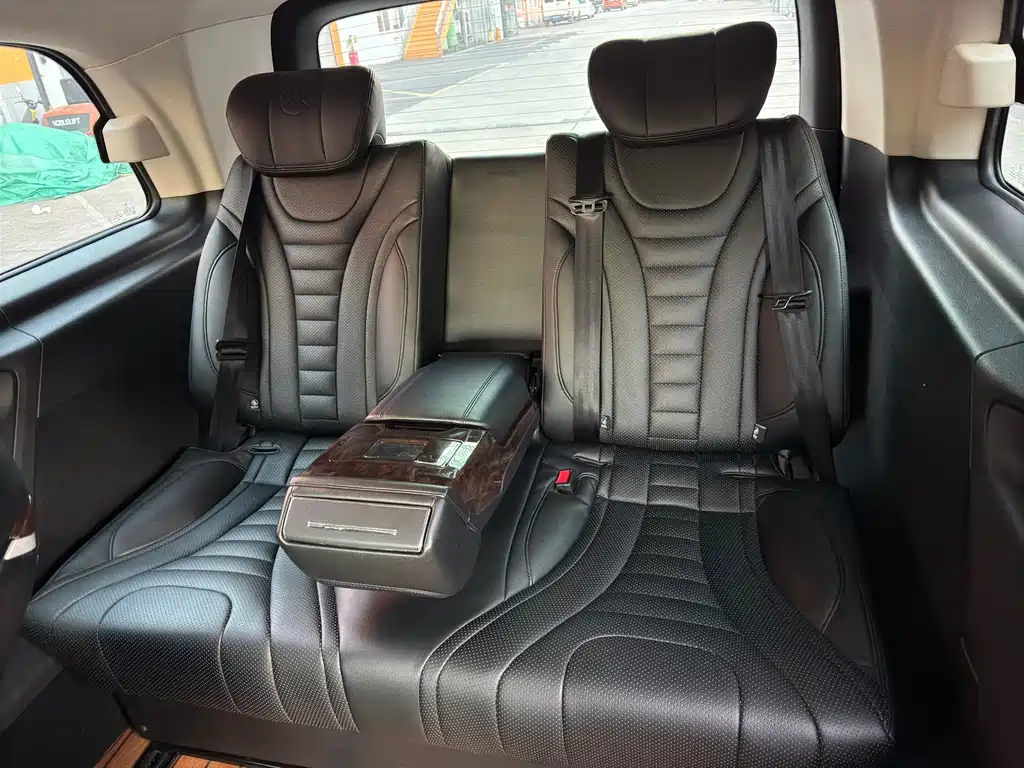 Mercedes-Benz Vito 2018 — фото 30