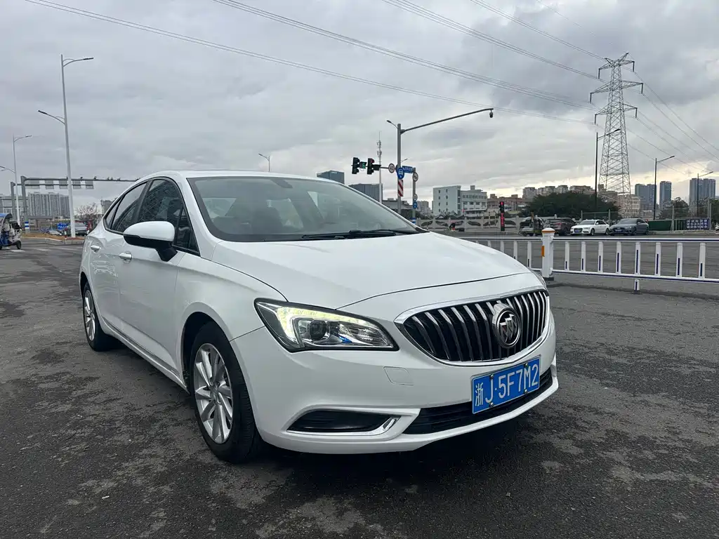 Buick Verano 2017 — фото 3
