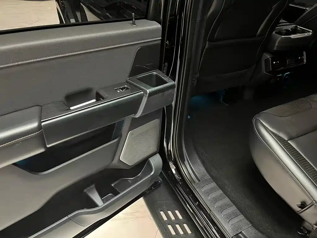 Ford F-150 Raptor 2023 — фото 10