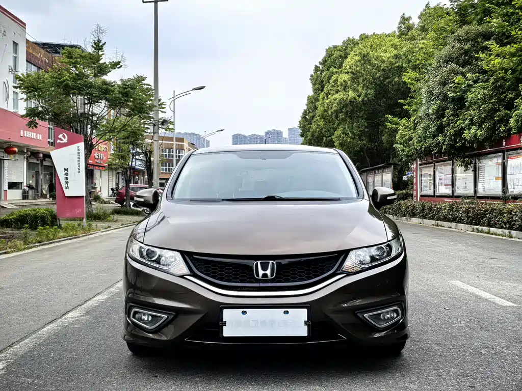 Honda Jade 2014 — фото 2