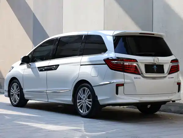 Honda Elysion 2018