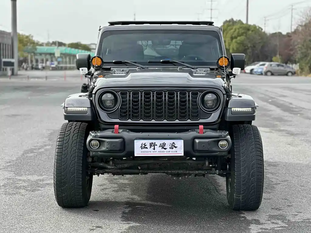 Jeep Wrangler 2019 — фото 2