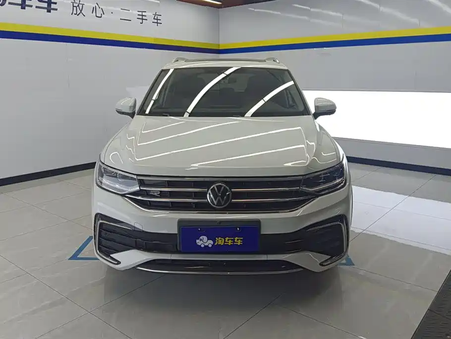Volkswagen Tiguan L 2023 — фото 2