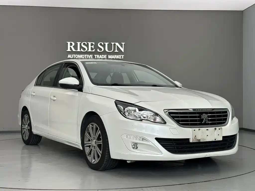 Peugeot 408 2015 — фото 3