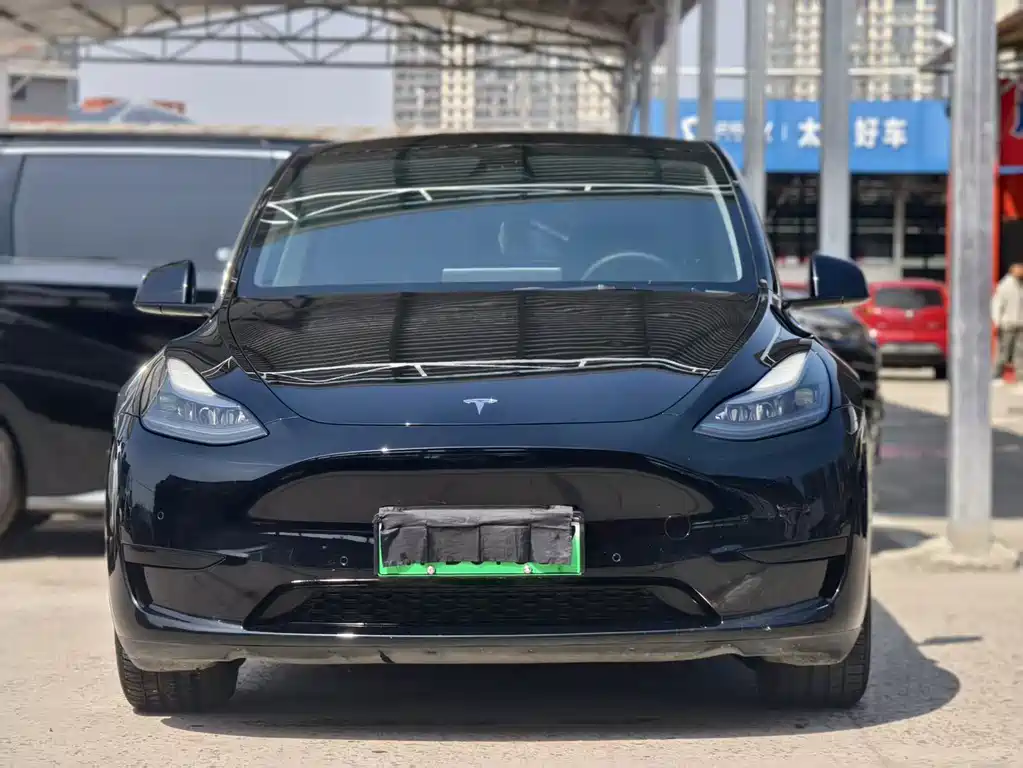 Tesla Model Y 2022 — фото 1
