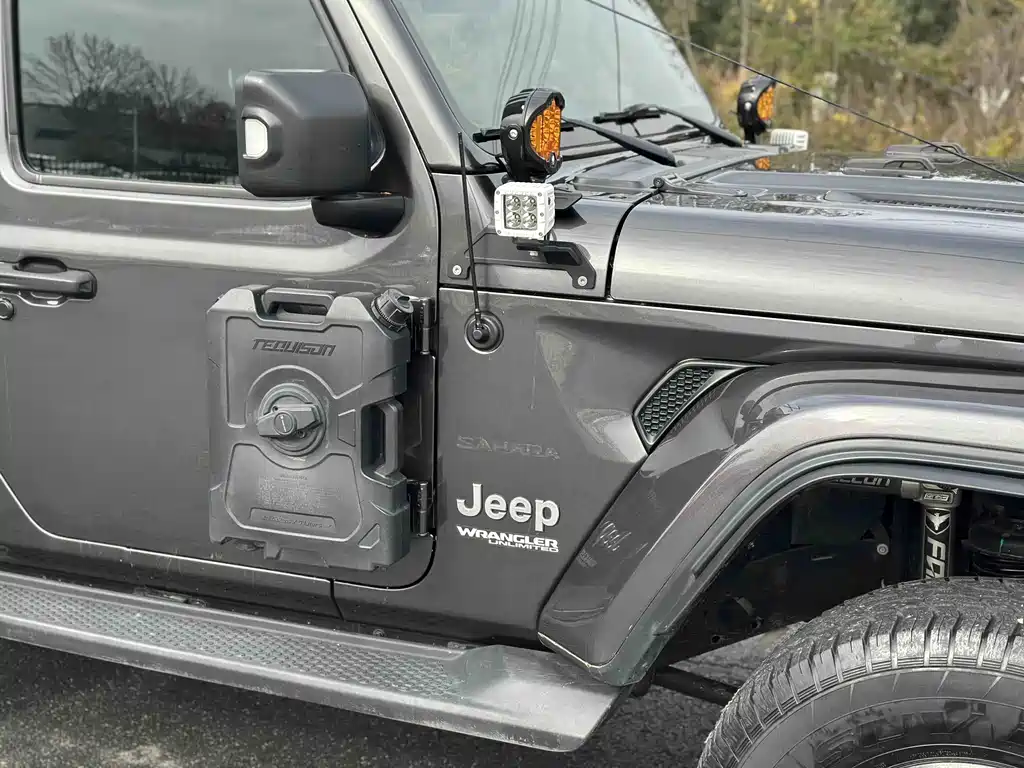 Jeep Wrangler 2019 — фото 8