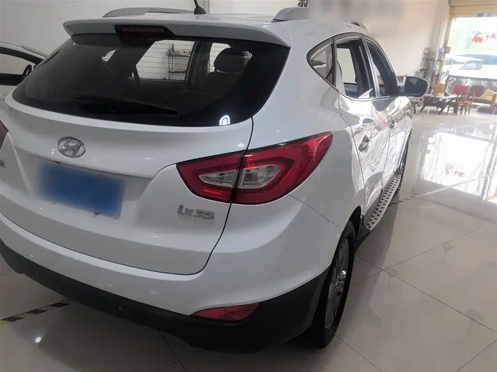 Hyundai ix35 2018 — фото 5