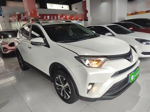 Toyota RAV4 2016