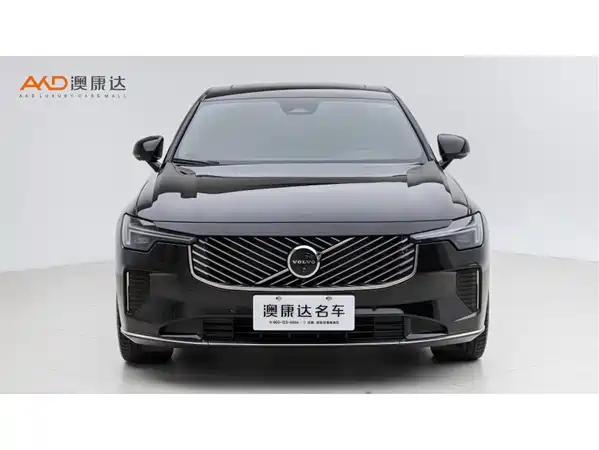 Volvo S90 2025