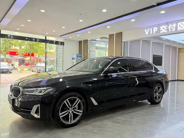 BMW 5 Series 2022
