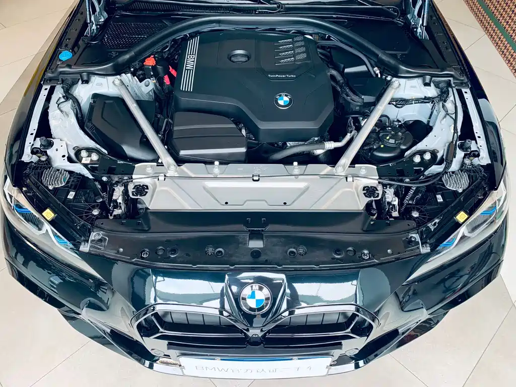 BMW 4 Series 2024 — фото 12