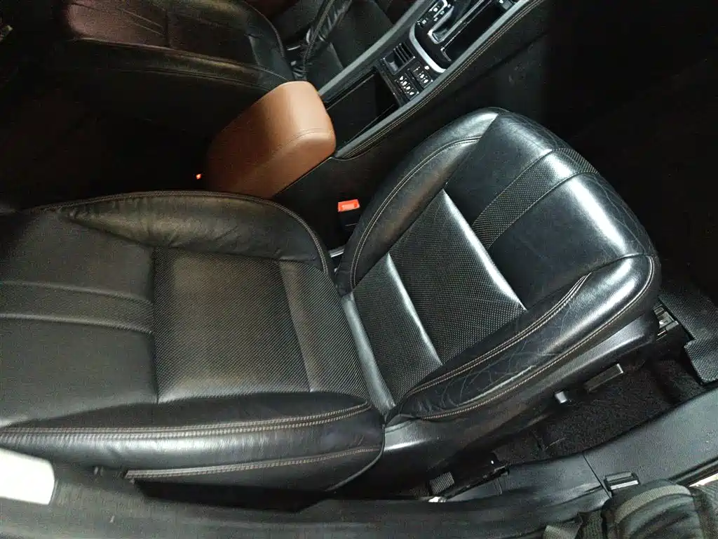 GAC Motor Trumpchi GS8 2018 — фото 20