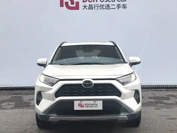 Toyota RAV4 2021
