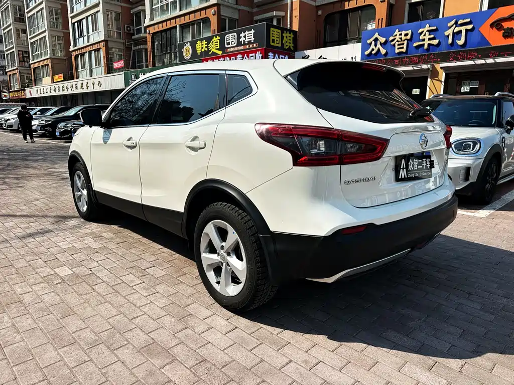 Nissan Qashqai 2022 — фото 5