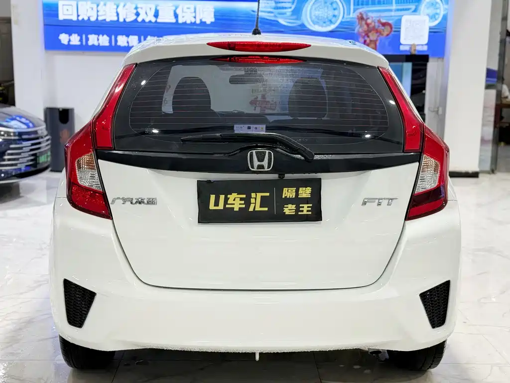 Honda Fit 2017 — фото 8