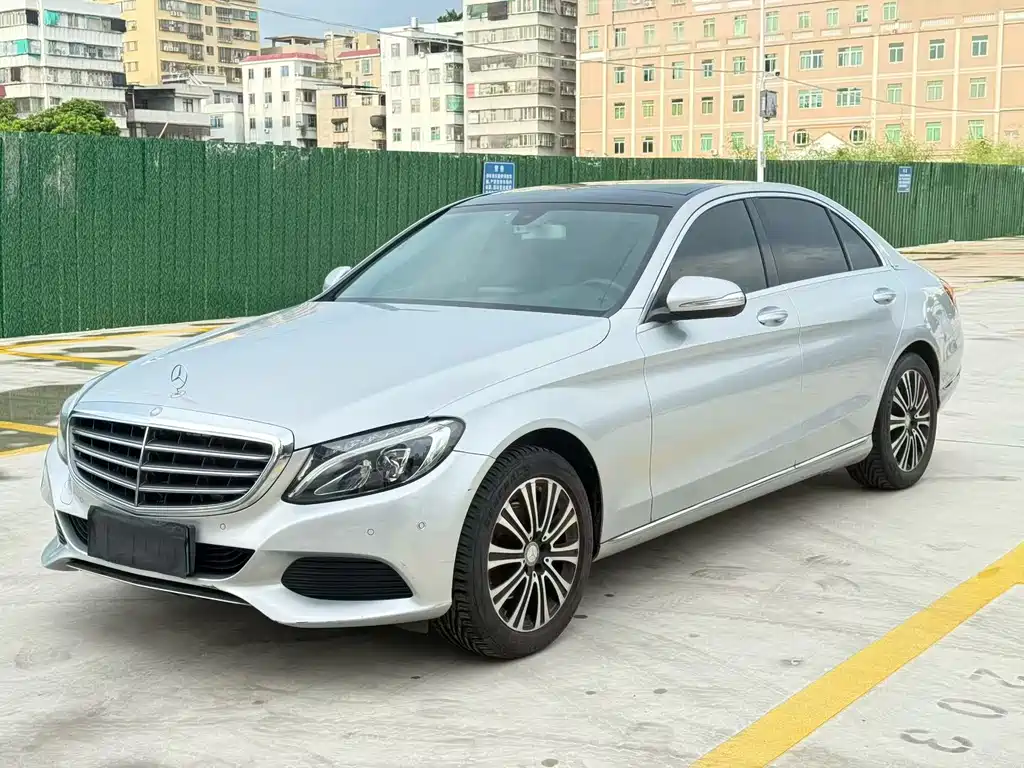 Mercedes-Benz C-Class 2017 — фото 1