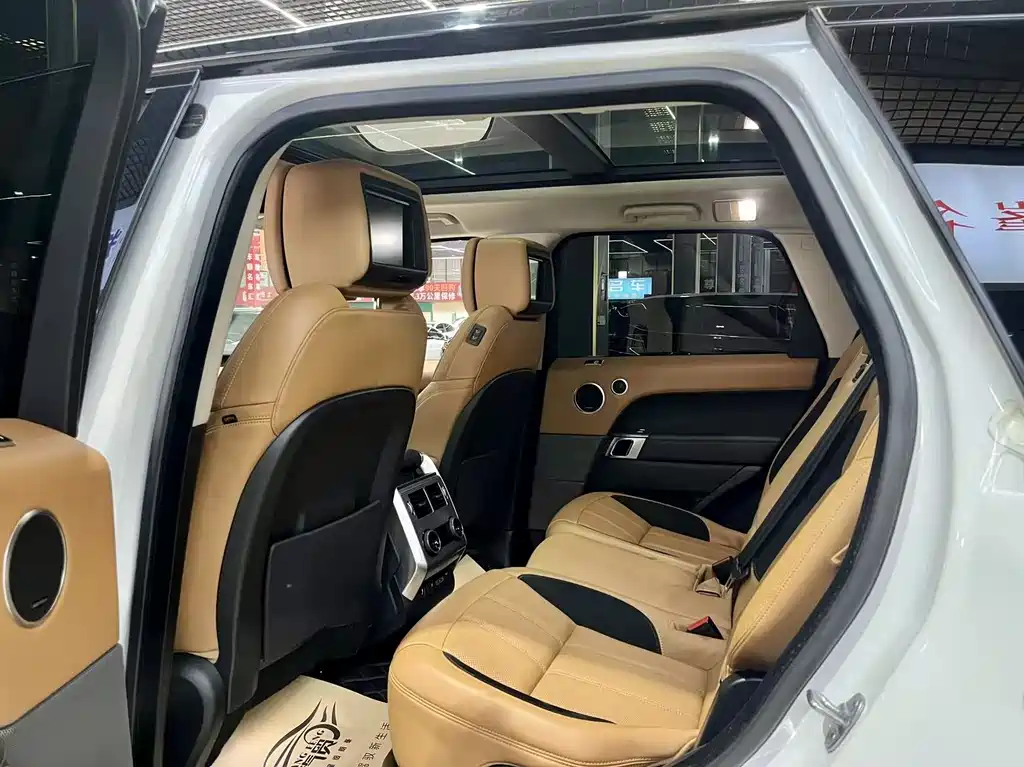 Land Rover Sport 2021 — фото 12