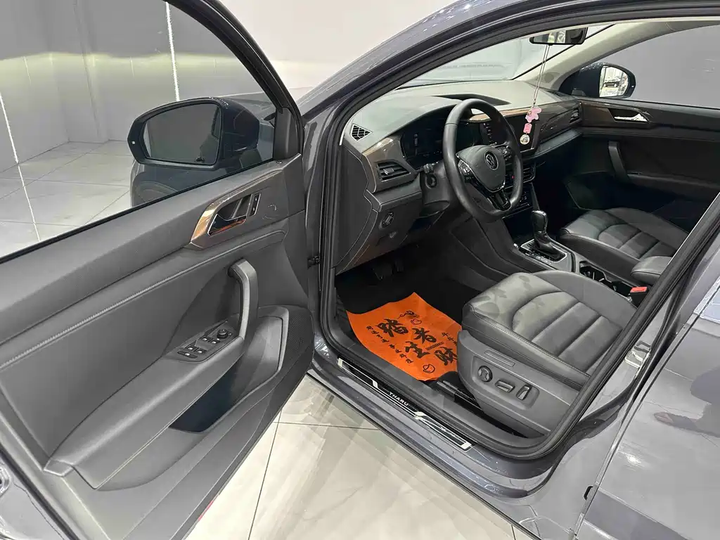 Volkswagen Tharu 2022