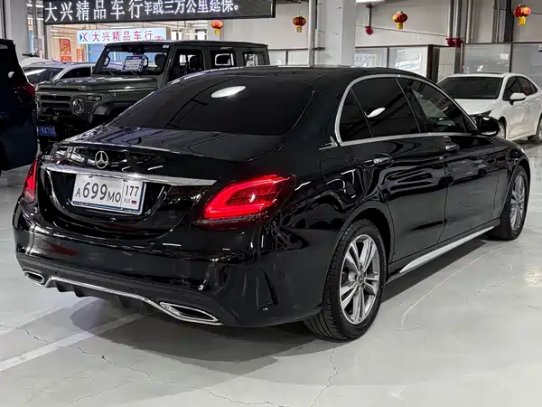 Mercedes-Benz C-Class 2021