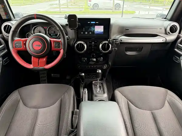 Jeep Wrangler 2016