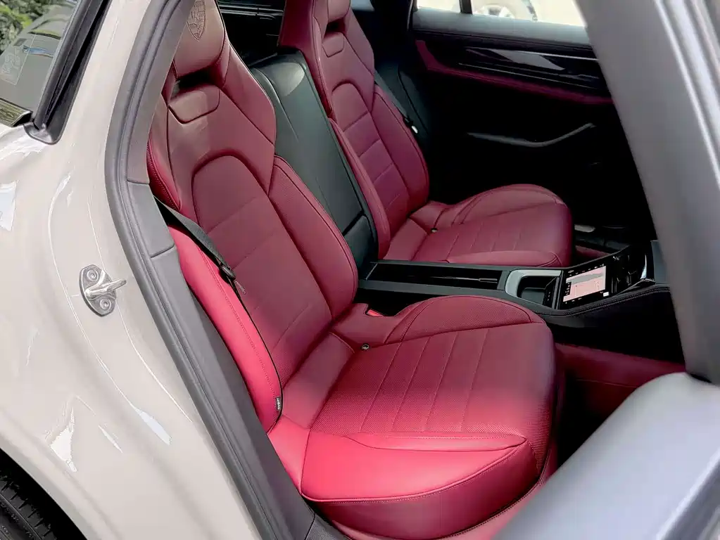 Porsche Panamera 2025 — фото 14