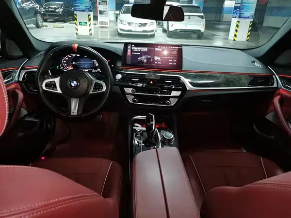 BMW 5 Series 2022