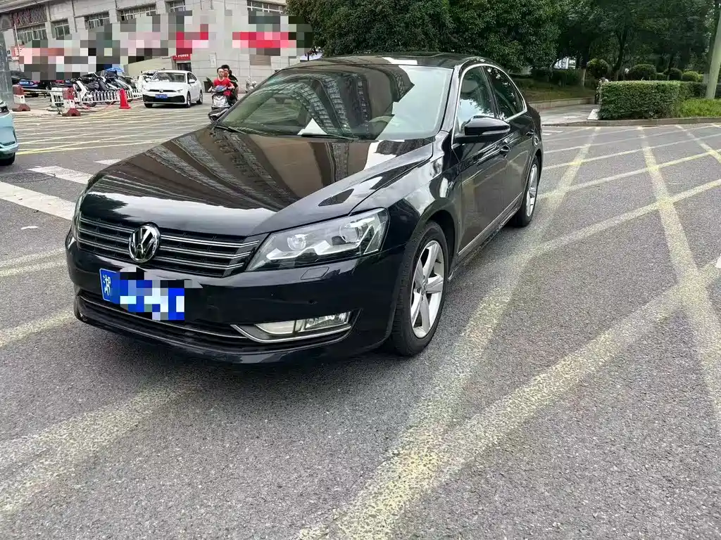 Volkswagen Passat 2011