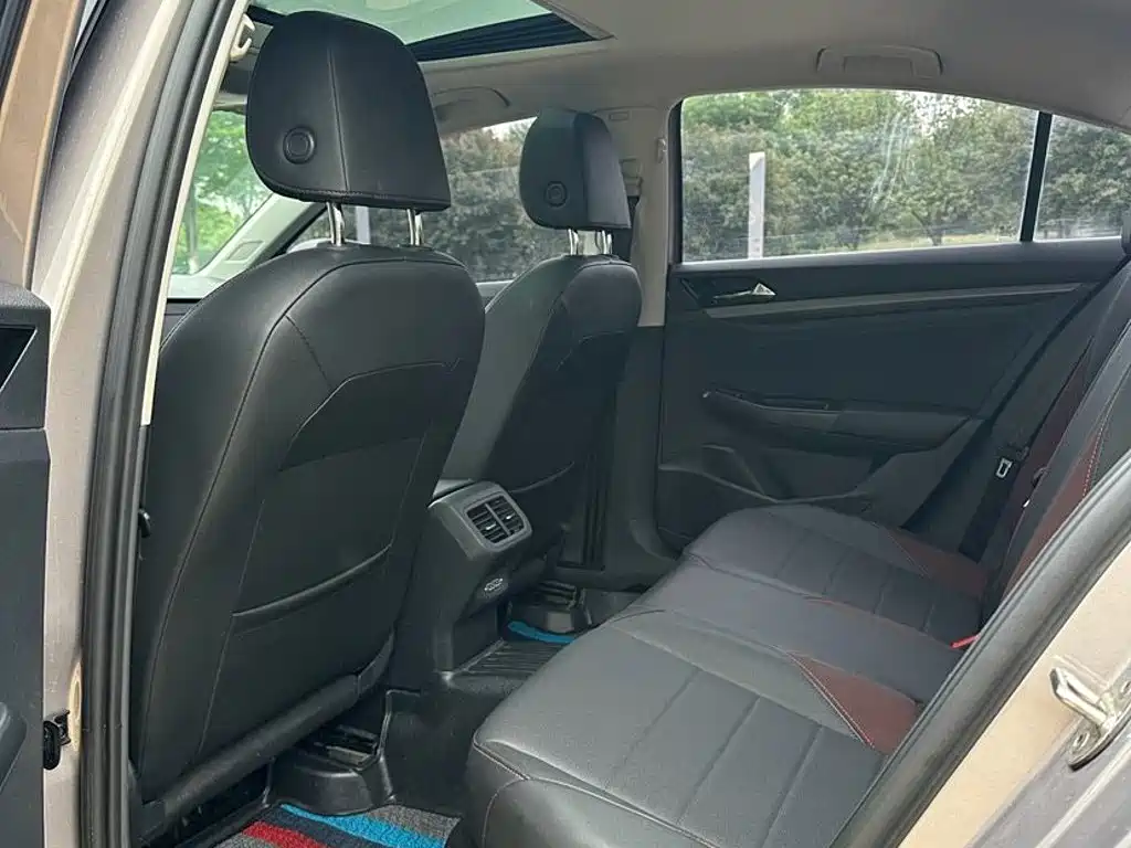 Volkswagen Bora 2021