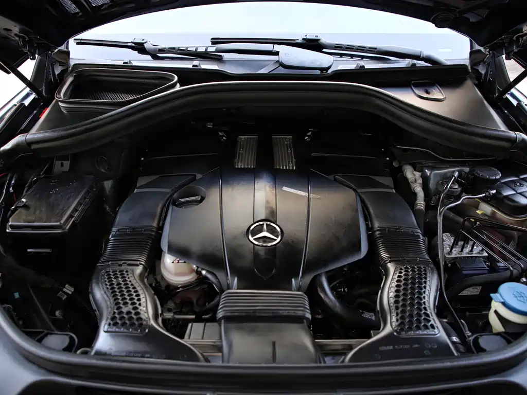 Mercedes-Benz GLE 2017 — фото 16