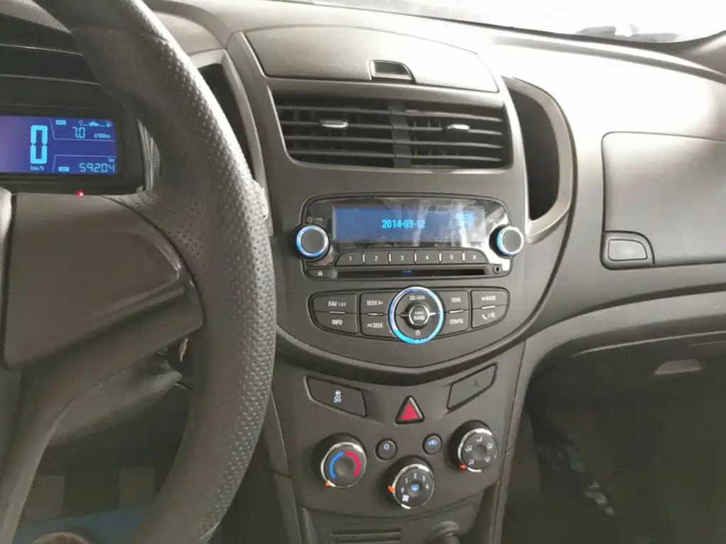 Chevrolet Trax 2016 — фото 13