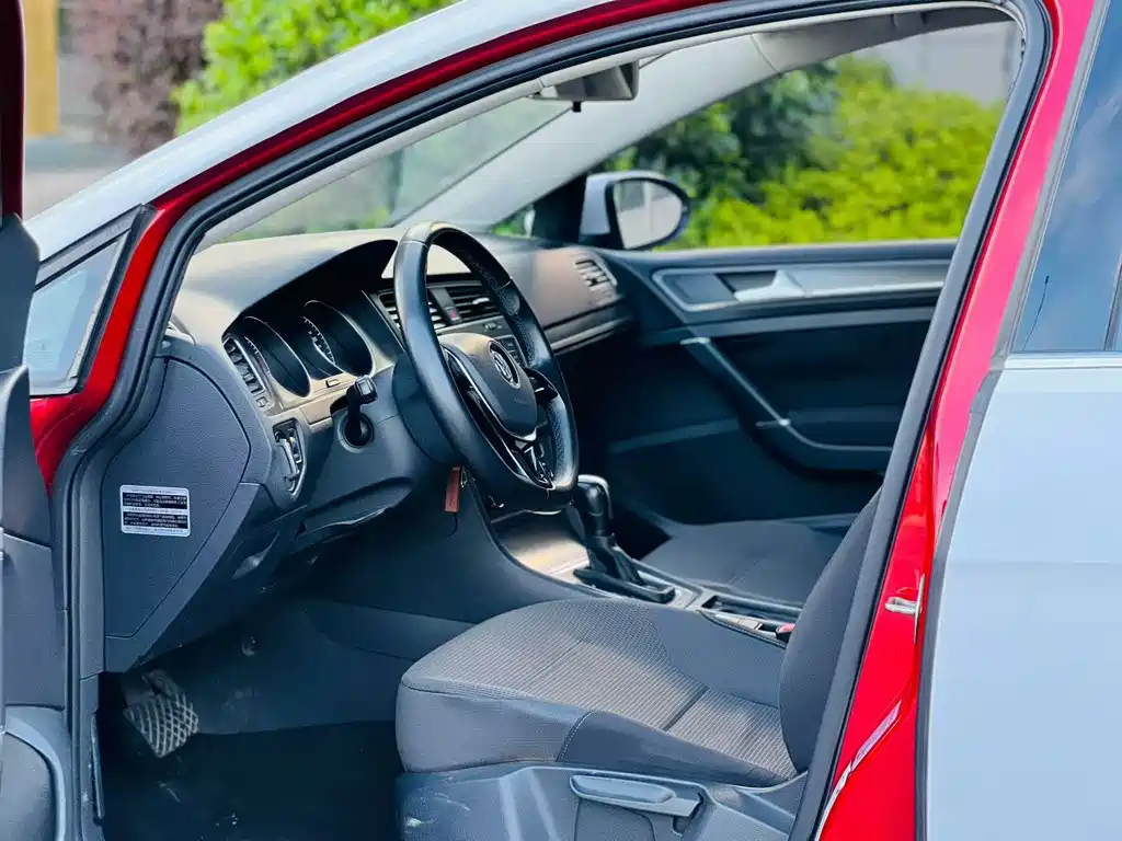 Volkswagen Golf 2016