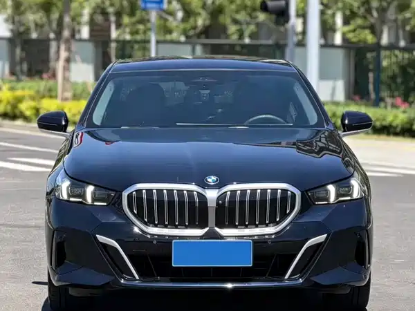 BMW 5 Series 2024