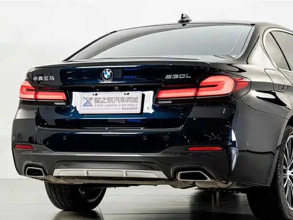 BMW 5 Series 2023
