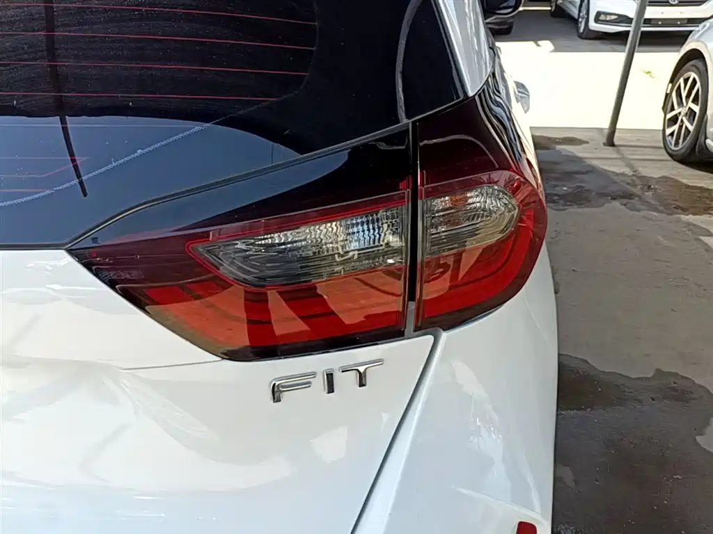 Honda Fit 2020 — фото 8