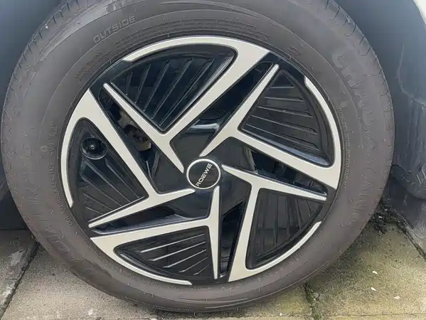 Roewe D6 2025