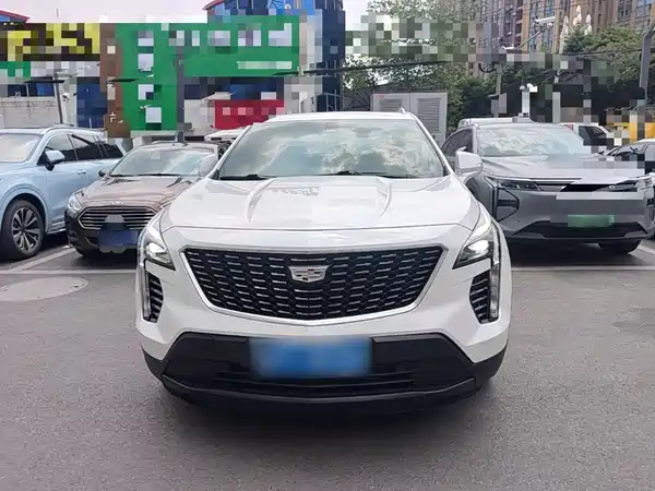 Cadillac XT4 2021