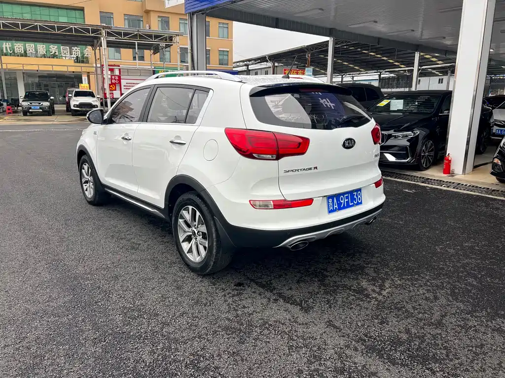 Kia Sportage 2015 — фото 6