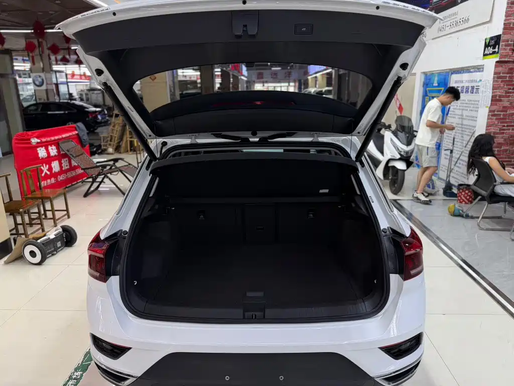 Volkswagen T-Roc 2022 — фото 22