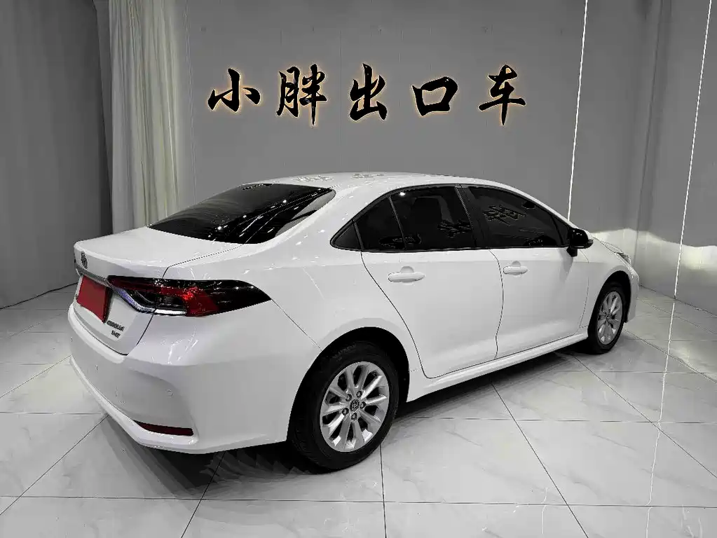 Toyota Corolla 2021 — фото 3