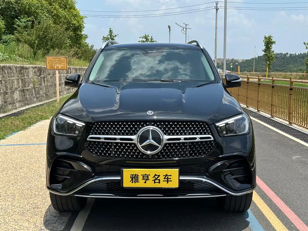 Mercedes-Benz GLE 2025
