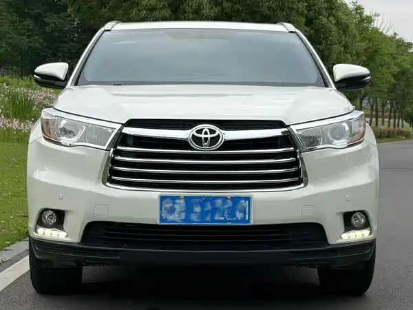 Toyota Highlander 2015