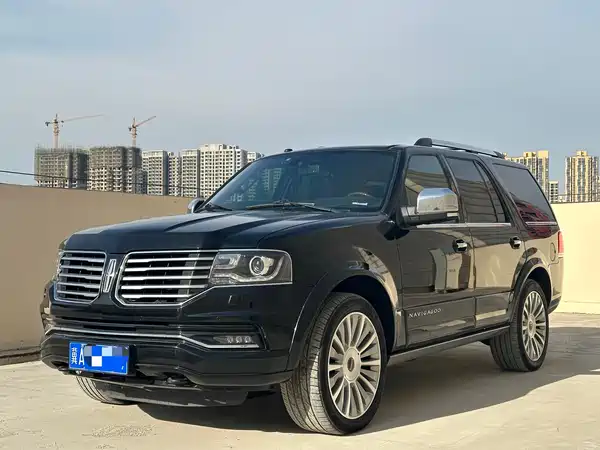 Lincoln Navigator 2017