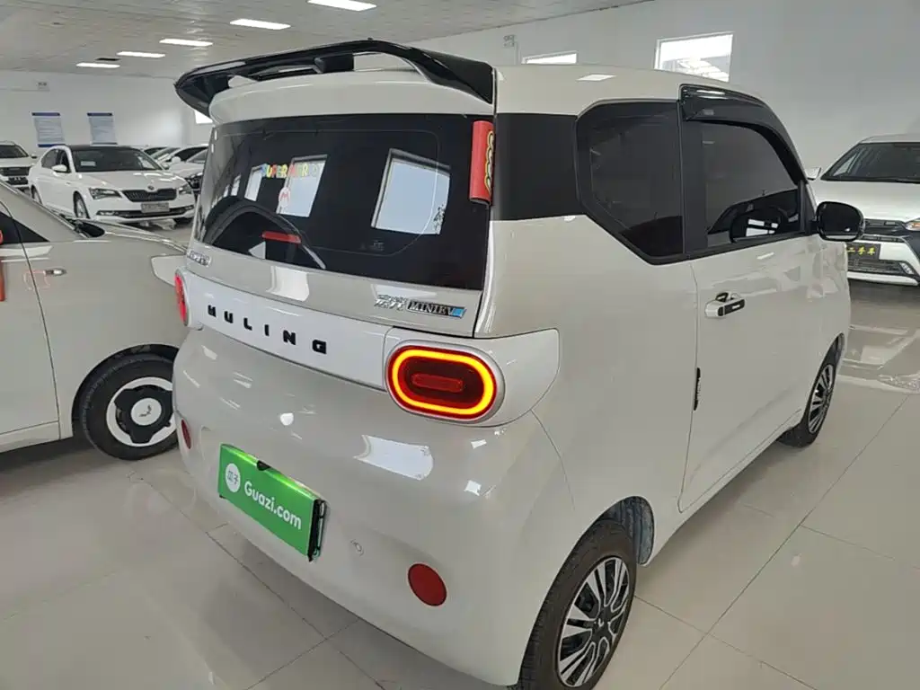 Wuling Hongguang MINIEV 2025