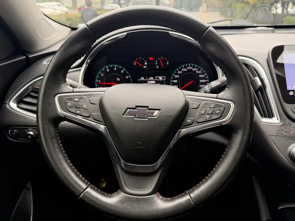 Chevrolet Malibu XL 2021 — фото 20