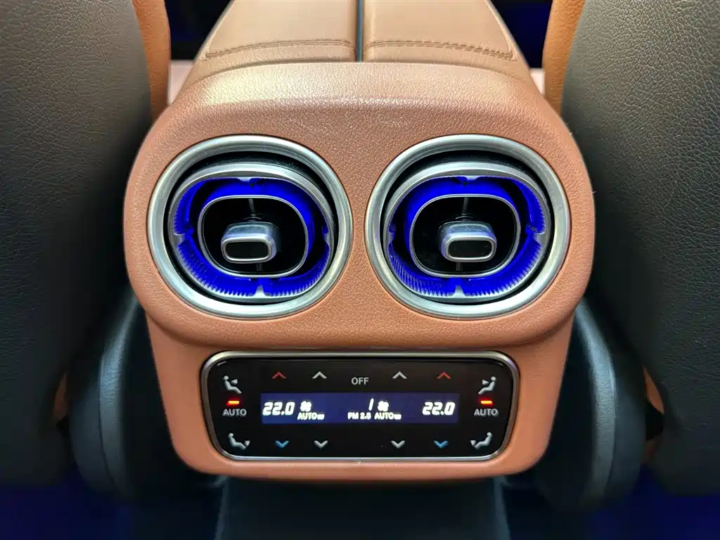 Mercedes-Benz GLC 2024 — фото 15