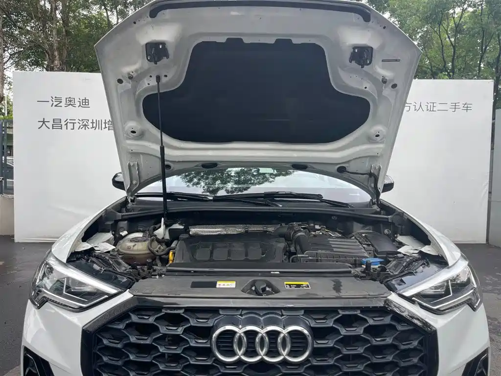 Audi Q3 Sportback 2023 — фото 22