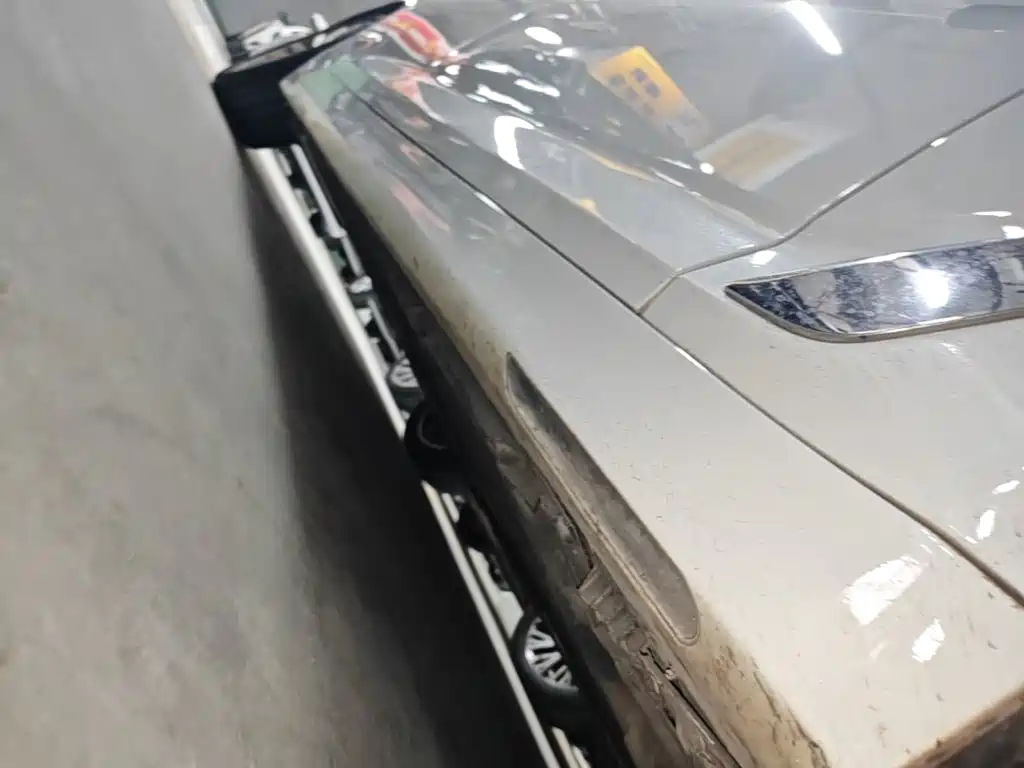 BMW 5 Series 2017 — фото 21