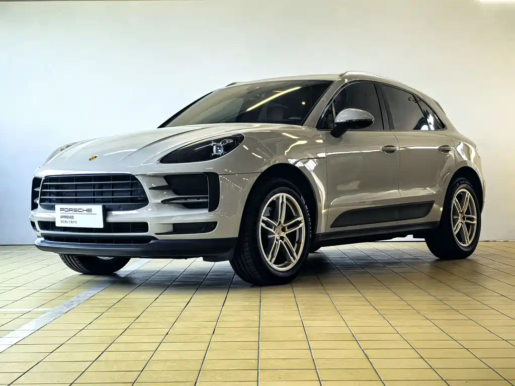 Porsche Macan 2021 — фото 1