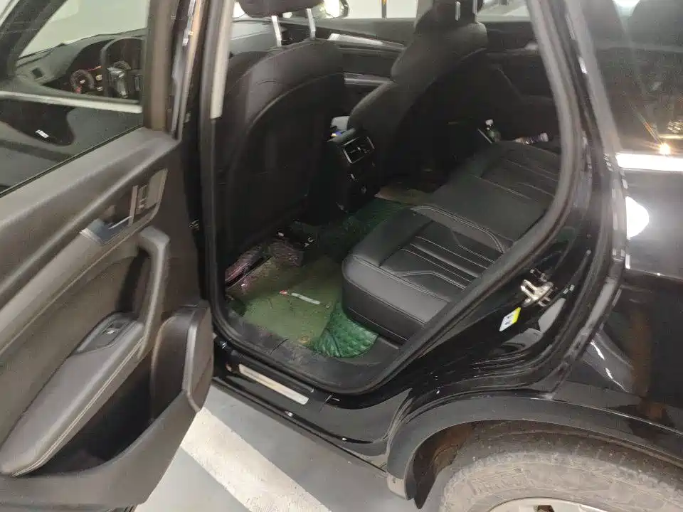 Audi Q5L 2022
